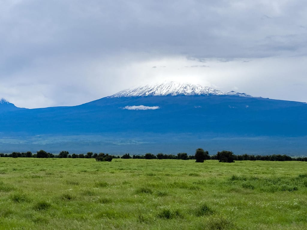 Amboseli to Arusha – Crossing from Kenya into Tanzania
